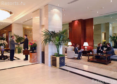 Tryp Bellver 4